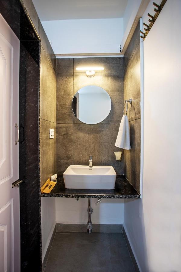 Whiteboard Homes Сиолим Экстерьер фото
